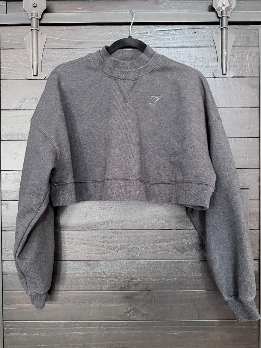 GYMSHARK Cropped Sweatshirt - sz M